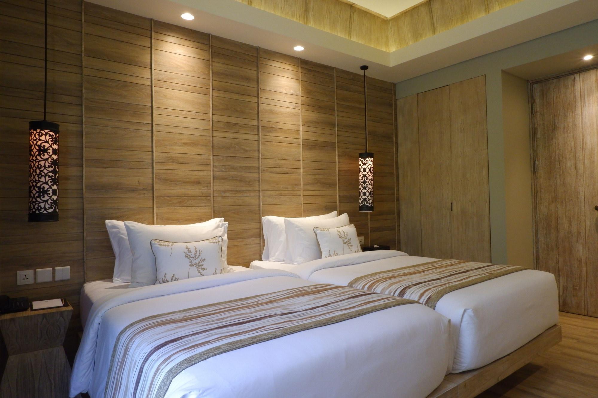 Cross Bali Breakers Hotel Jimbaran Kültér fotó